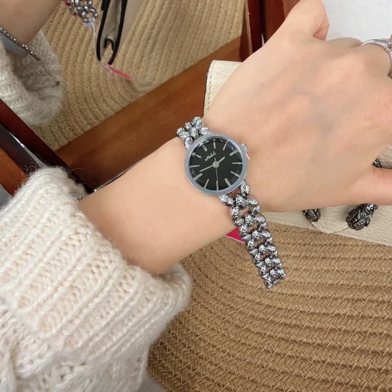 Mishali 250151- Silver Bracelet Silver Face – view 3